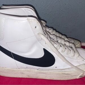 Nike Blazers White and Black Sneakers